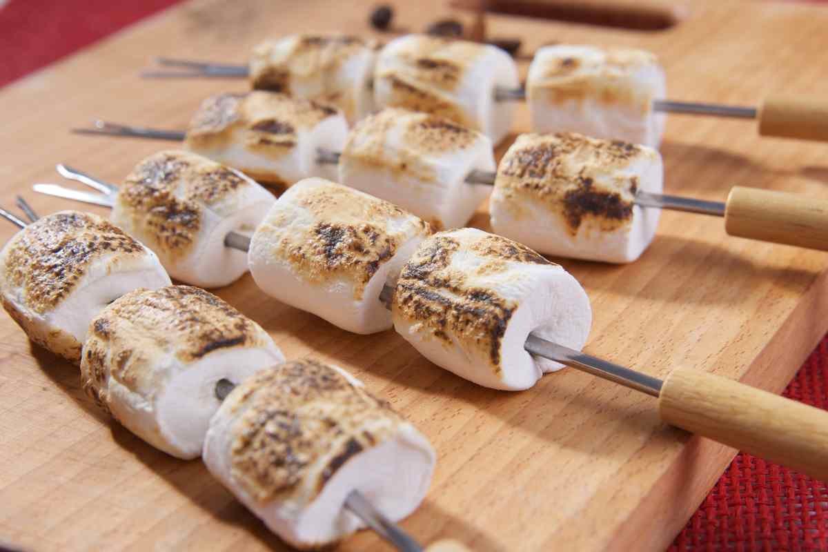 Comment griller du chamallow au chalumeau de cuisine