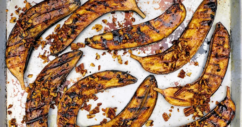 Banane caramélisée au four