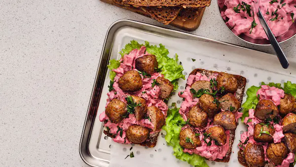 Que mangent les Suédois avec des boulettes de viande
